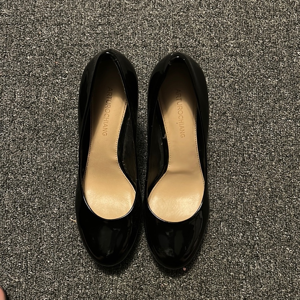 Black 5 inch heels with a 1/2 inch platform